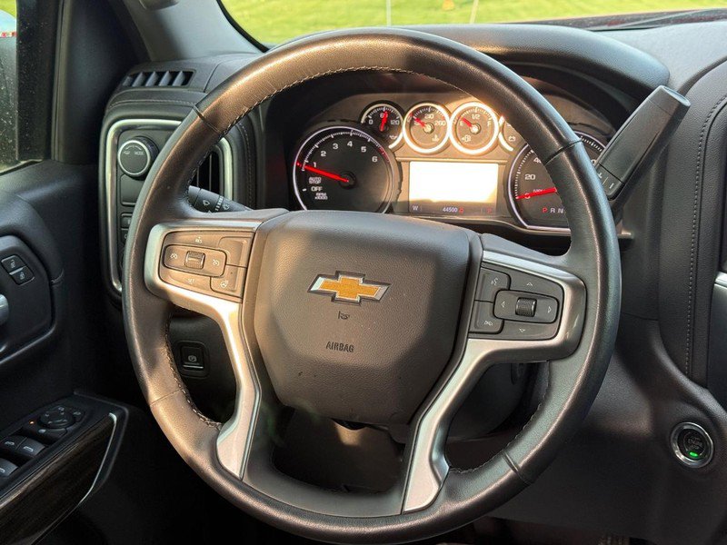 Used 2020 Chevrolet Silverado 1500 LT w/ All-Star Edition image 12