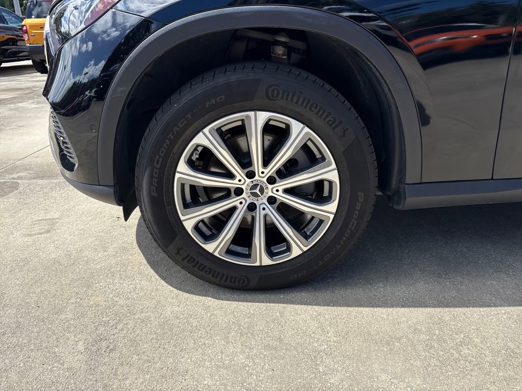 Used 2024 Mercedes-Benz GLC 300 GLC 300 image 10