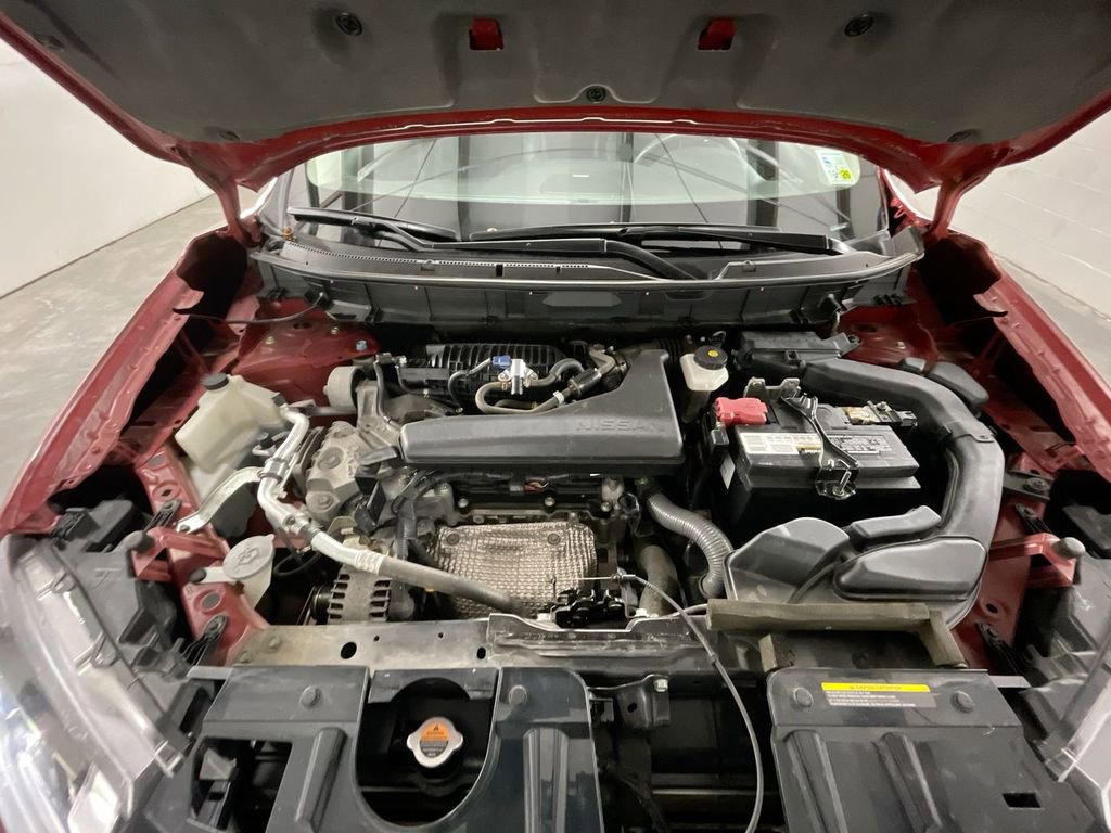 Used 2019 Nissan Rogue SL w/ Premium Package image 30
