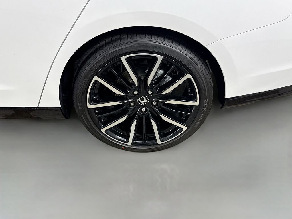 New 2026 Honda Accord Touring image 32