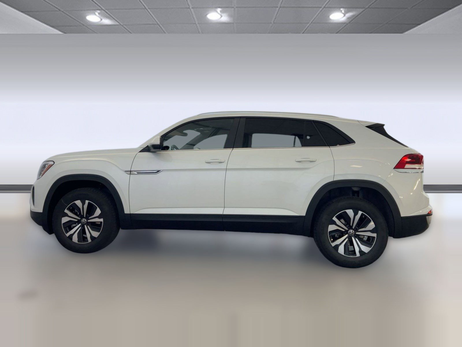 New 2026 Volkswagen Atlas Cross Sport SE image 2