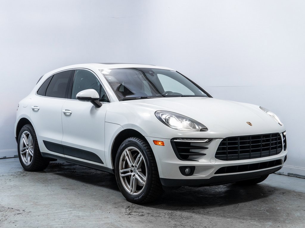Used 2017 Porsche Macan S image 10