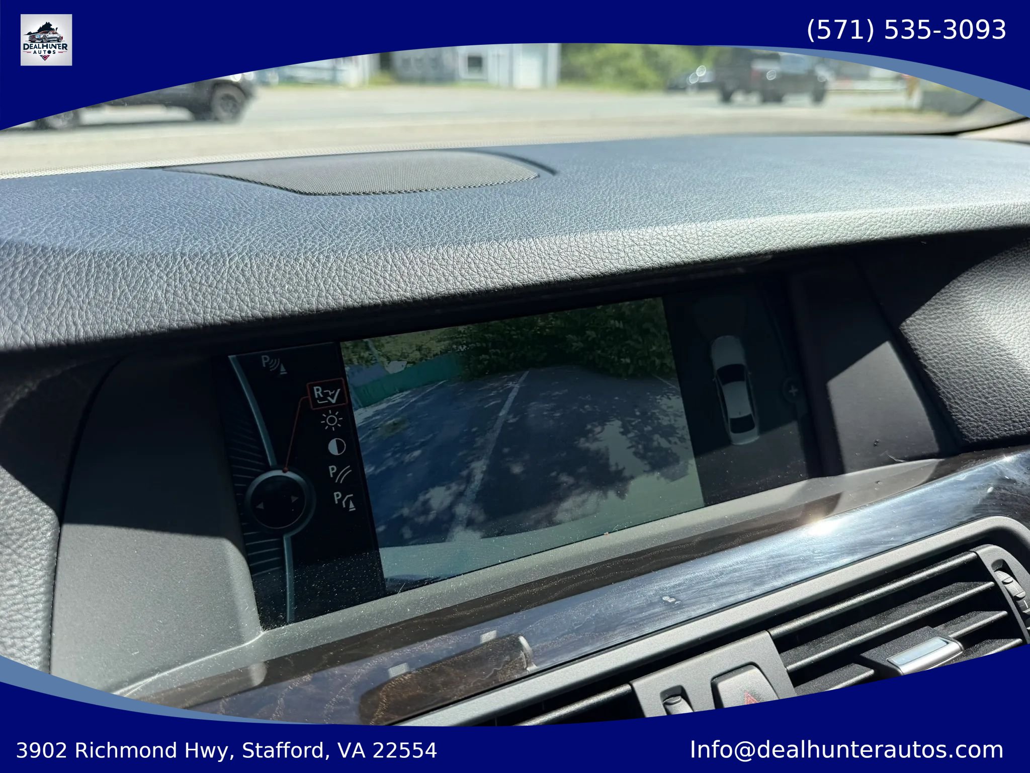 Used 2011 BMW 550i xDrive Sedan AWD/4WD image 22