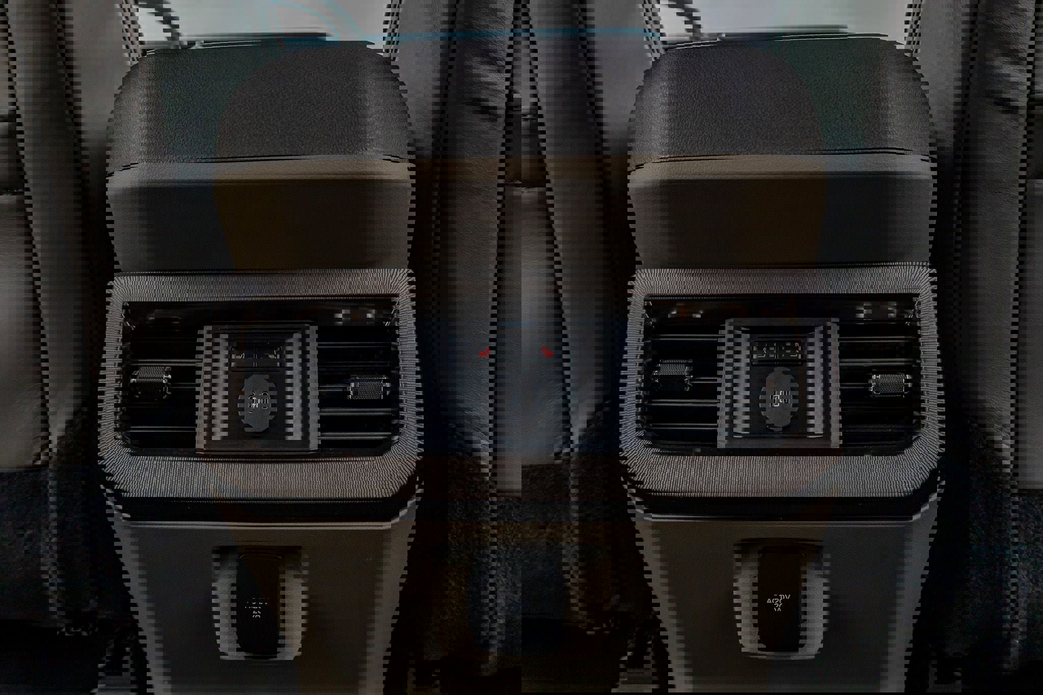 Used 2026 Ford F450 Platinum w/ Platinum Plus Package image 32