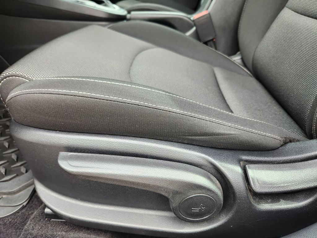 Certified 2023 Kia Forte LX FWD image 9