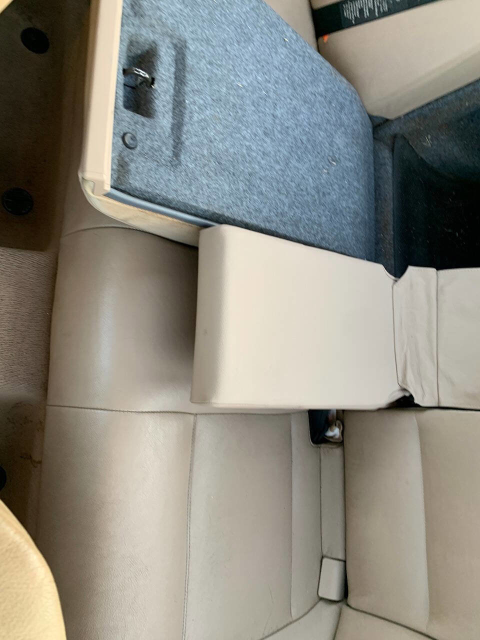 Used 2002 BMW 330xi Sedan image 6