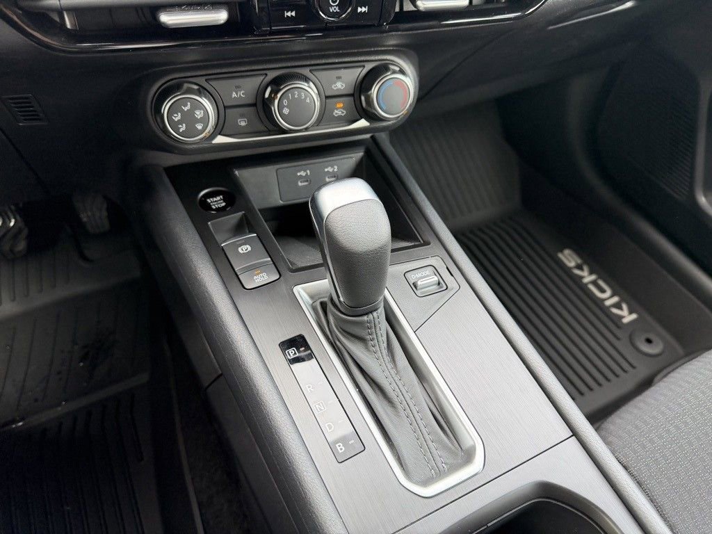 New 2026 Nissan Kicks S image 25