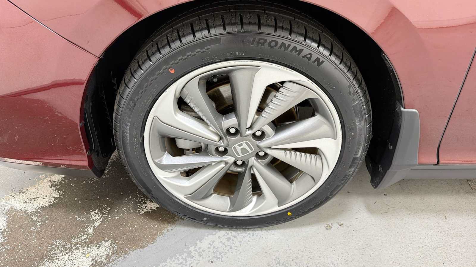 Used 2018 Honda Clarity Touring image 10