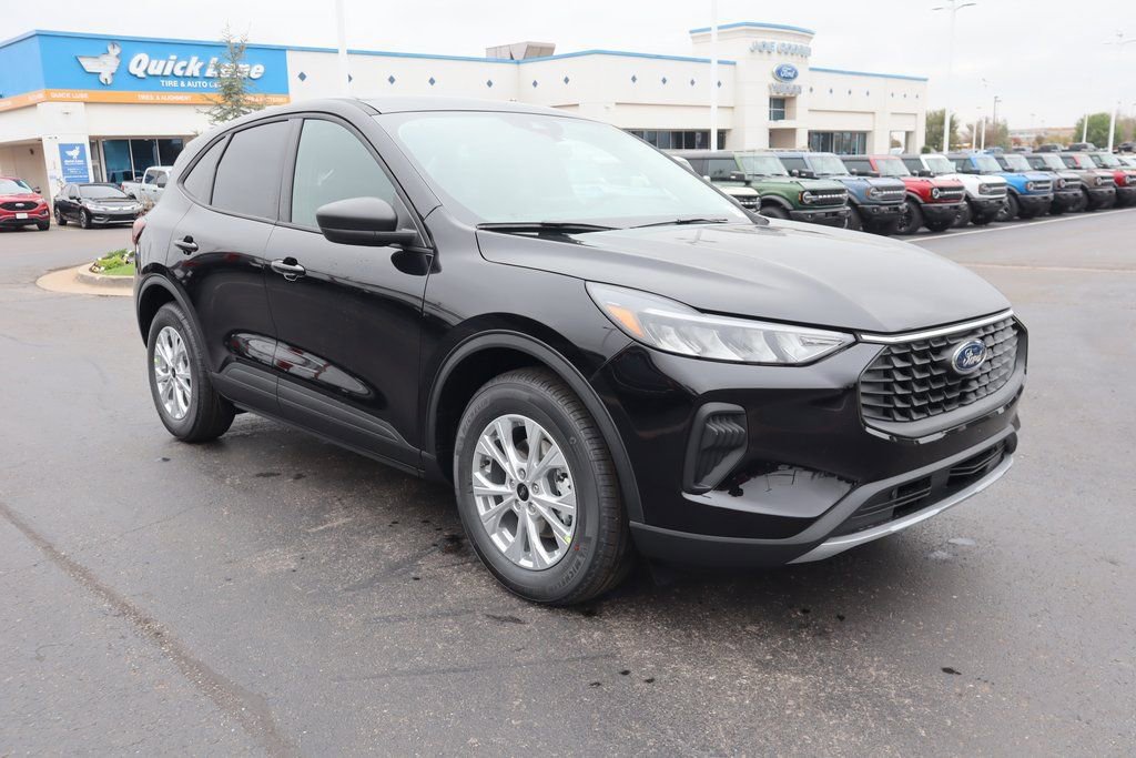New 2026 Ford Escape Active w/ Cold Weather Package image 1