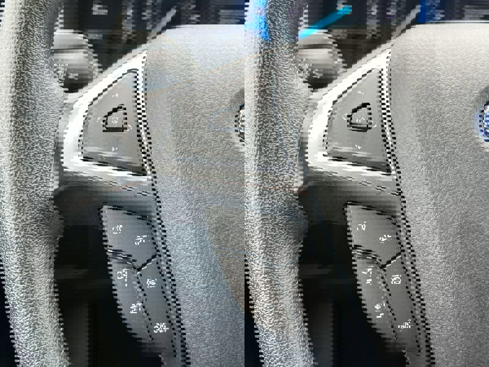 Used 2024 Ford Edge SEL w/ Convenience Package image 23