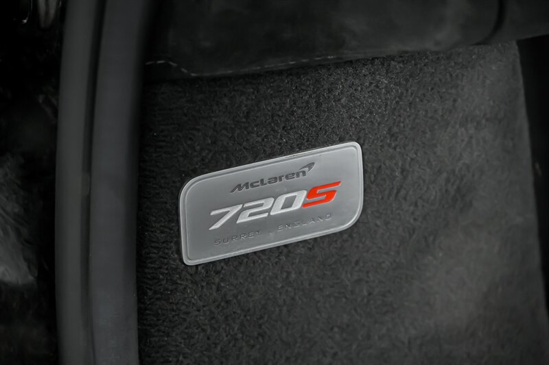 Used 2020 McLaren 720S Spider RWD image 27