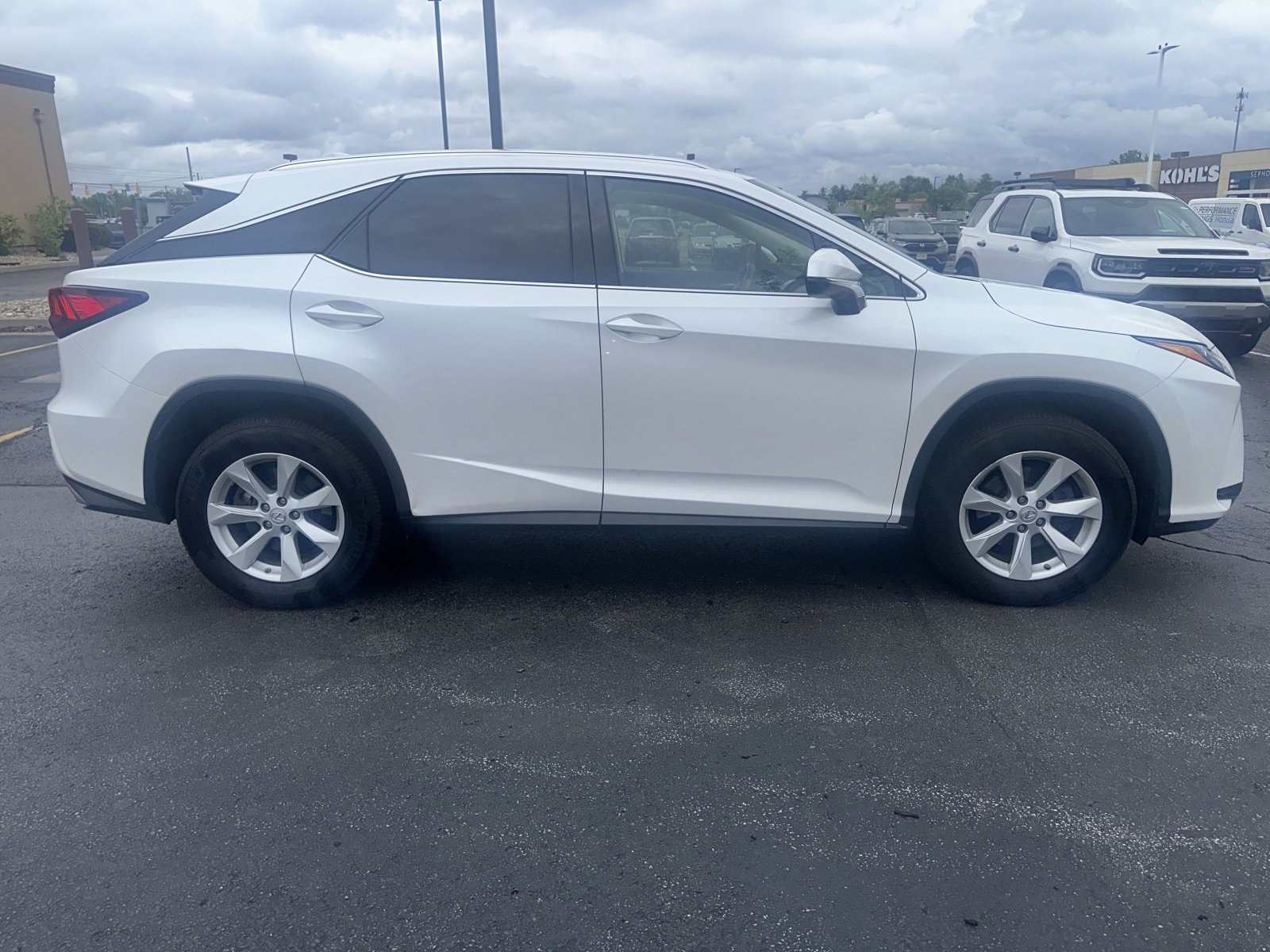 Used 2016 Lexus RX 350 AWD w/ Premium Package image 12
