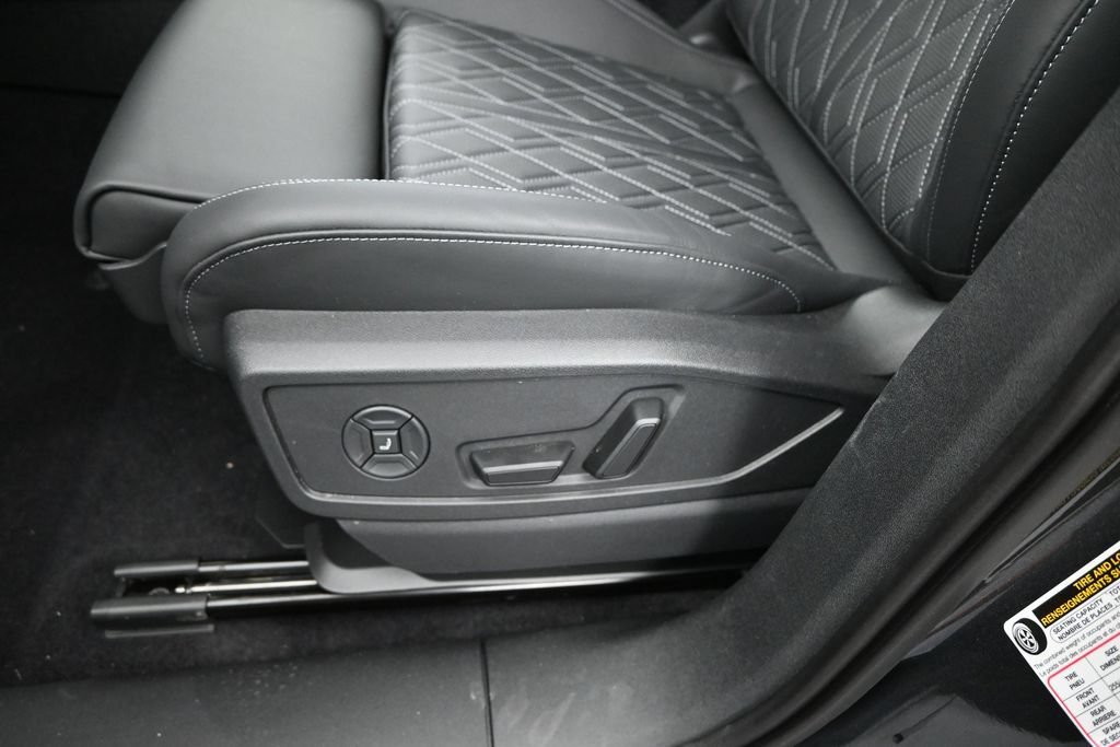 New 2026 Audi SQ5 Premium Plus AWD/4WD image 7