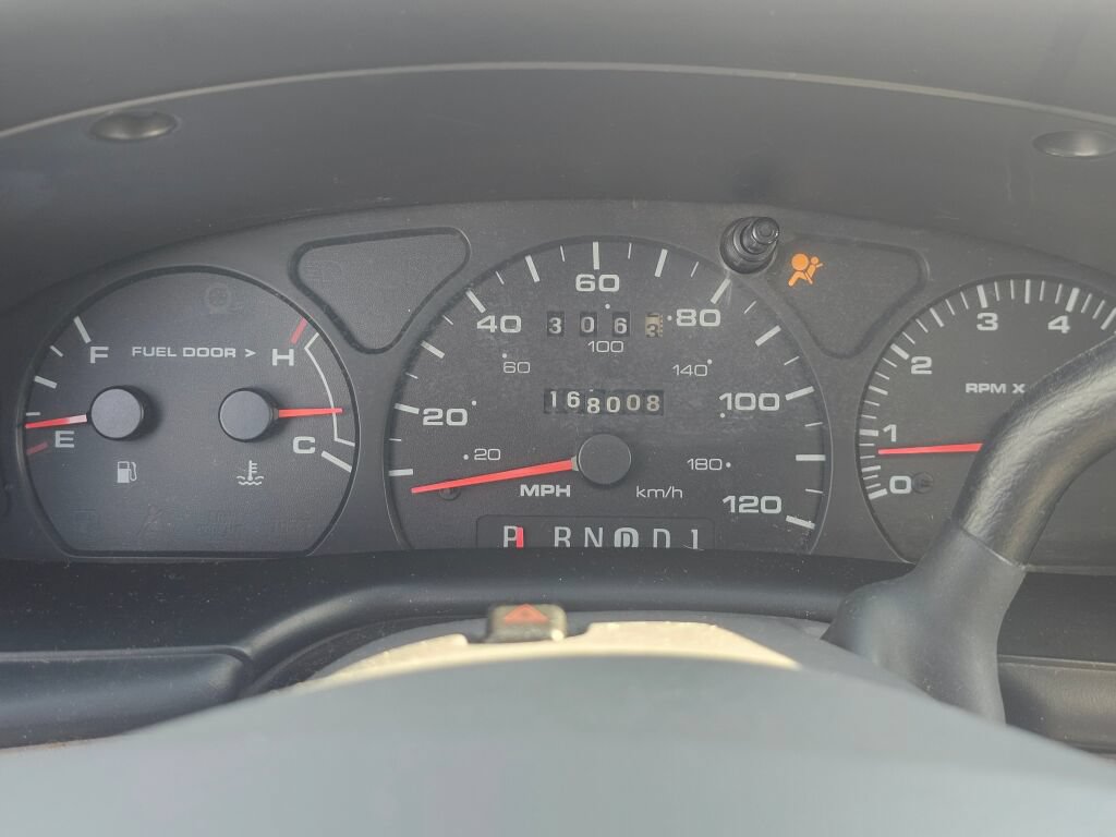 Used 2000 Ford Taurus SES FWD image 29