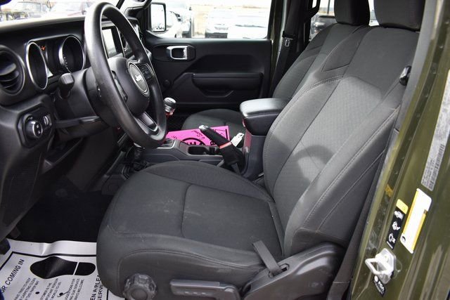 Used 2023 Jeep Gladiator Sport image 16