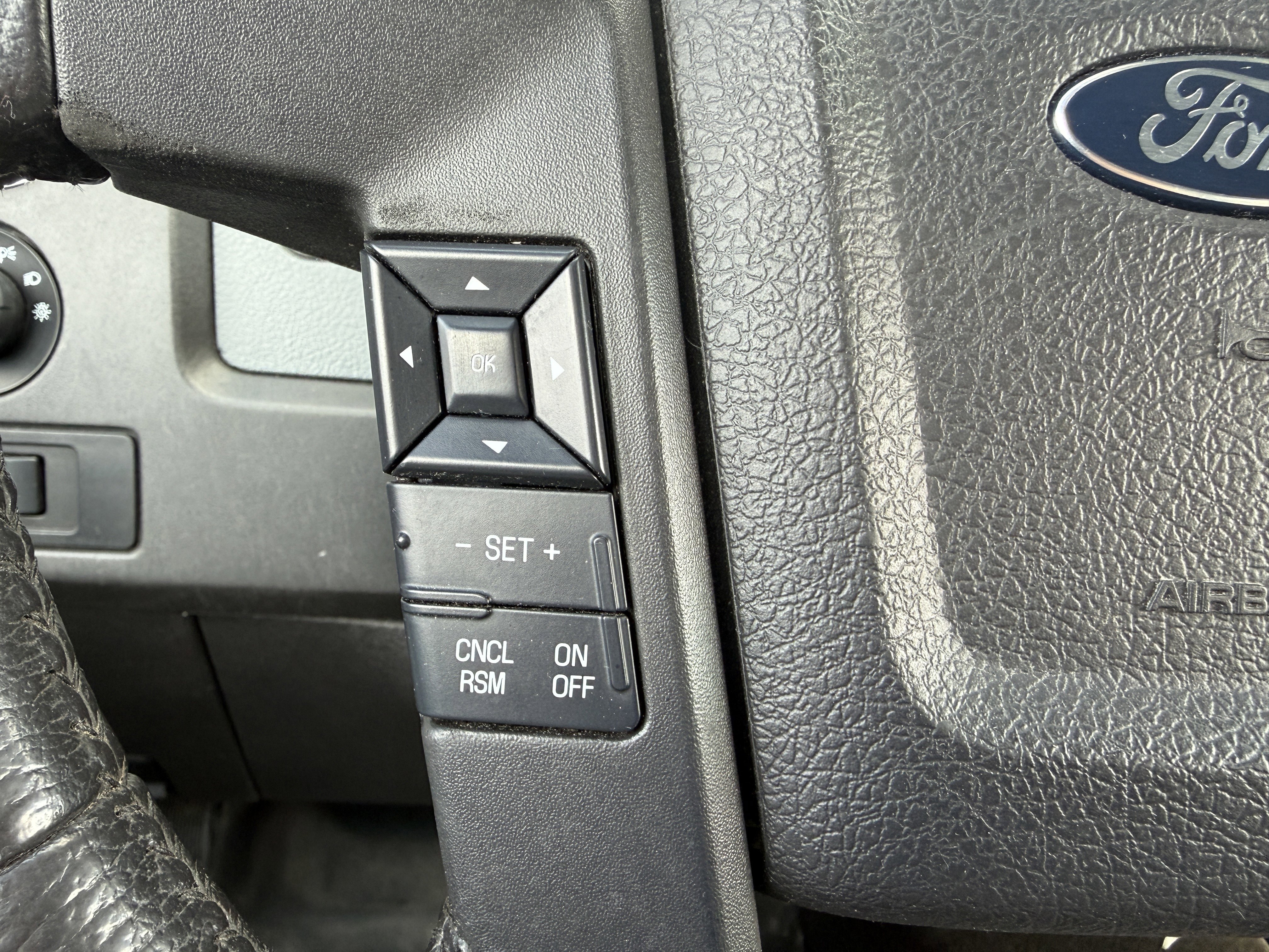 Used 2014 Ford F150 XLT w/ Equipment Group 302A Luxury image 22