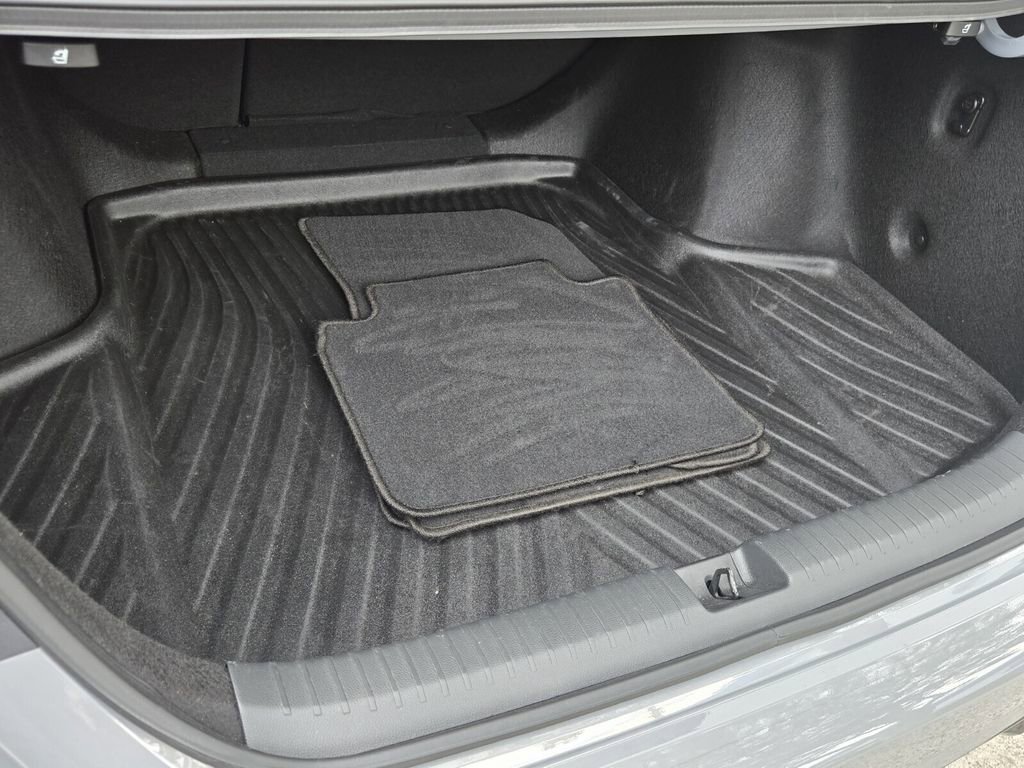 Certified 2024 Honda Accord EX-L image 14