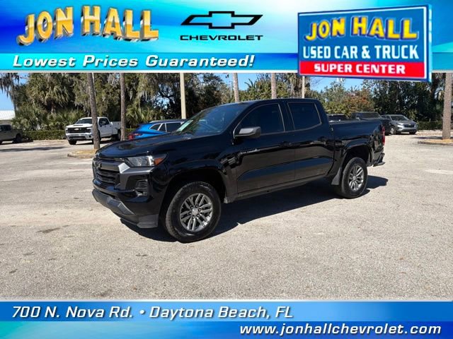 Used 2024 Chevrolet Colorado LT w/ LT Convenience Package image 2