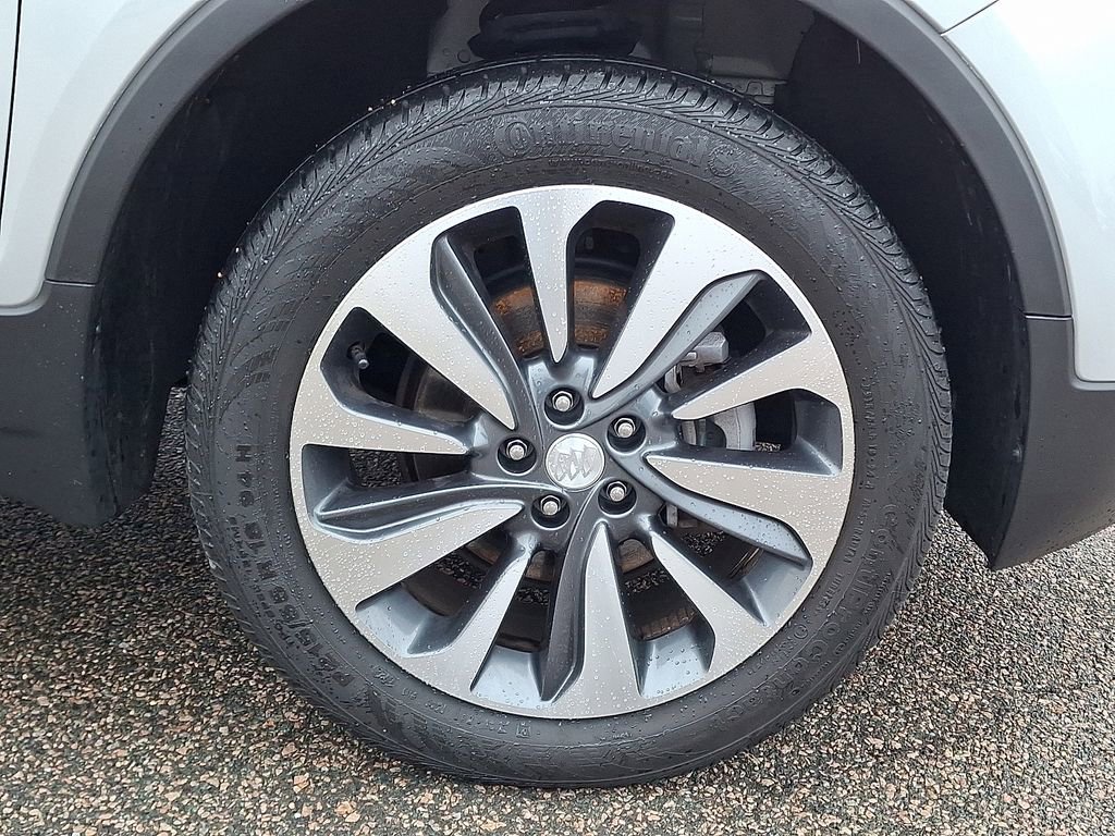 Used 2022 Buick Encore Preferred w/ Safety Package image 12