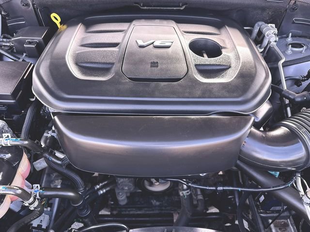 Used 2017 Jeep Grand Cherokee Limited image 29