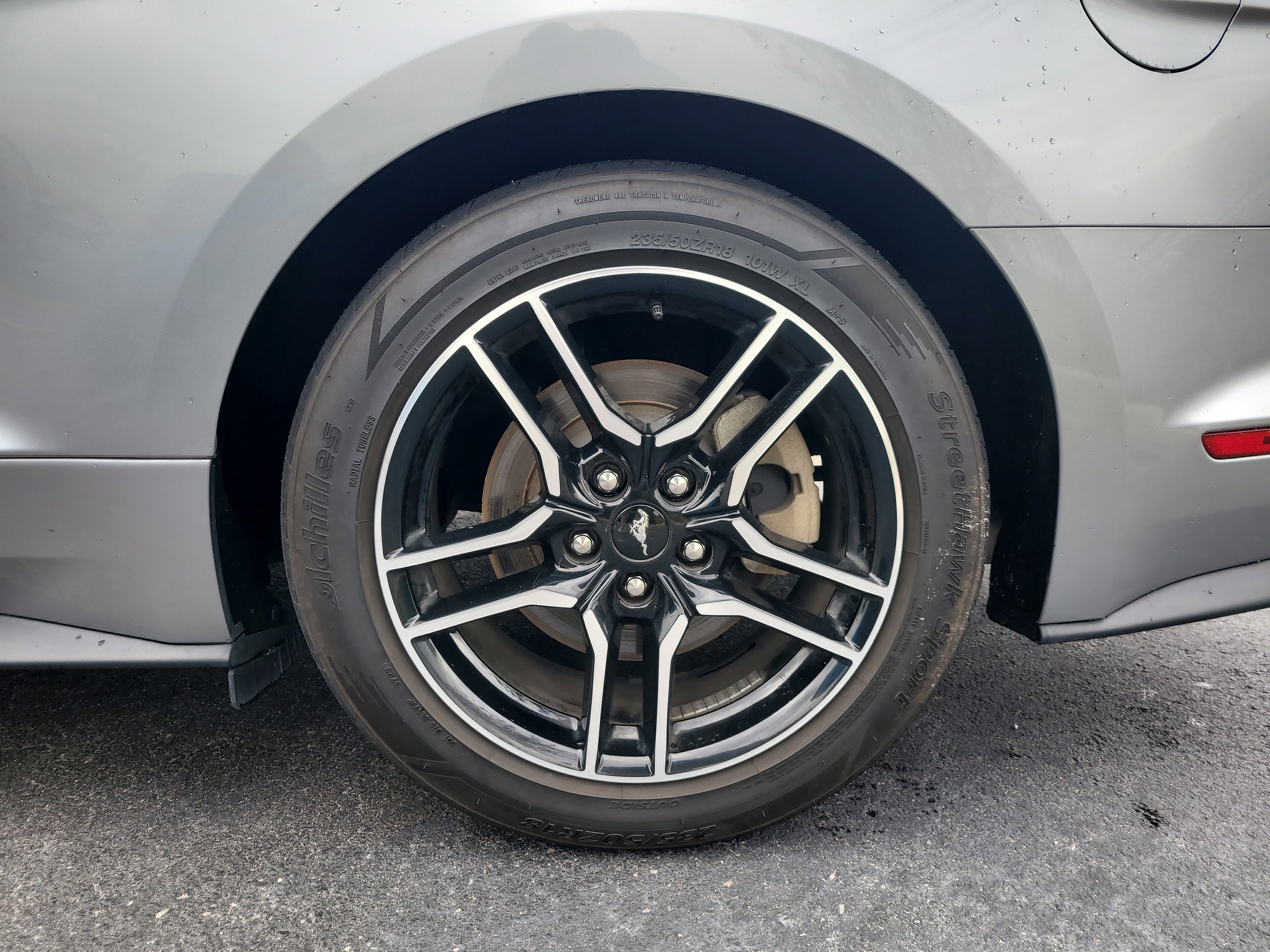 Used 2020 Ford Mustang Premium image 8