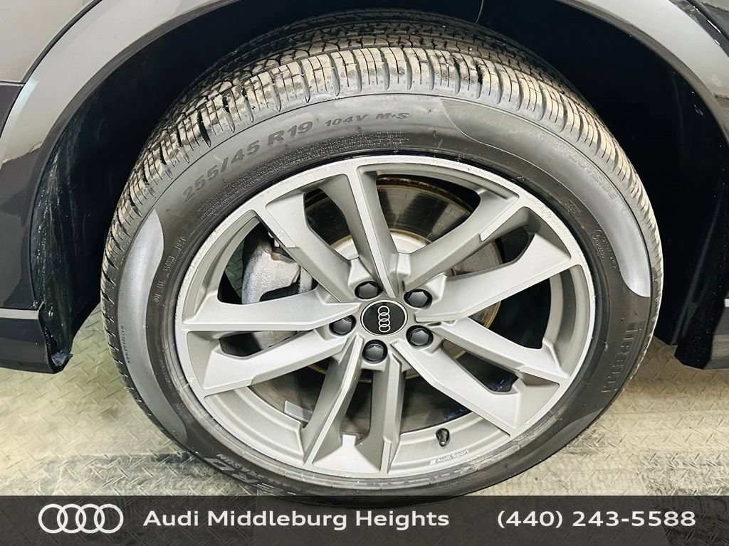 Certified 2023 Audi Q3 2.0T Premium Plus w/ Premium Plus Package AWD/4WD image 35