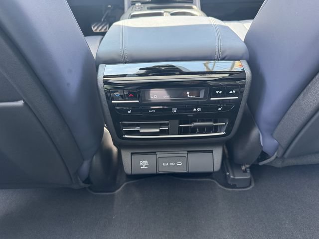 Used 2026 Acura MDX Type S w/ Advance Package AWD/4WD image 18