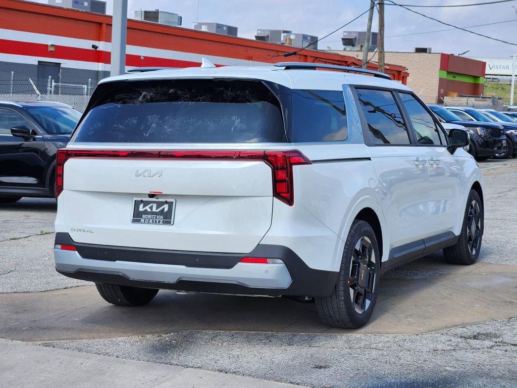 New 2026 Kia Carnival EX image 4