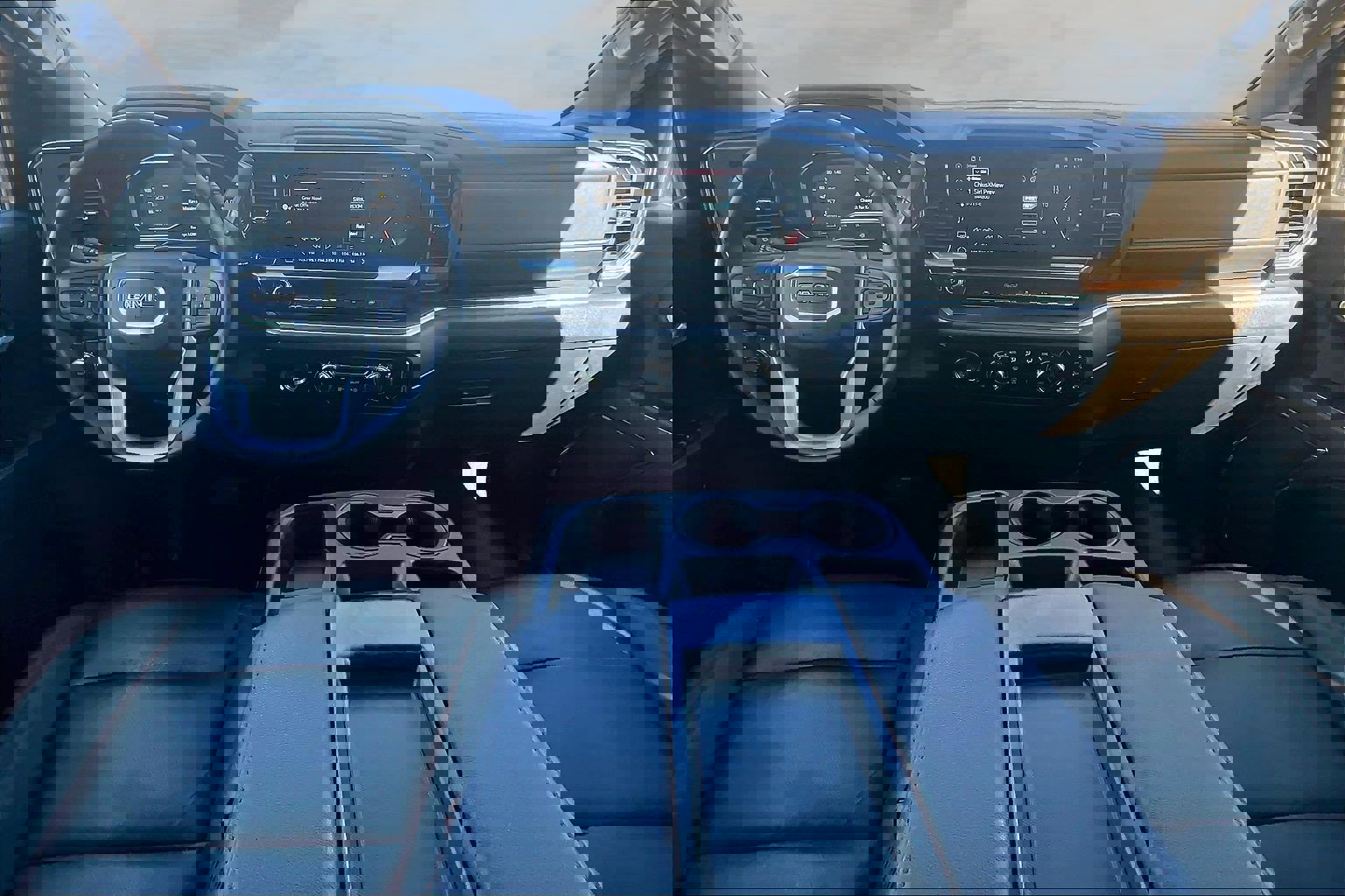 Used 2024 GMC Sierra 1500 SLT image 8