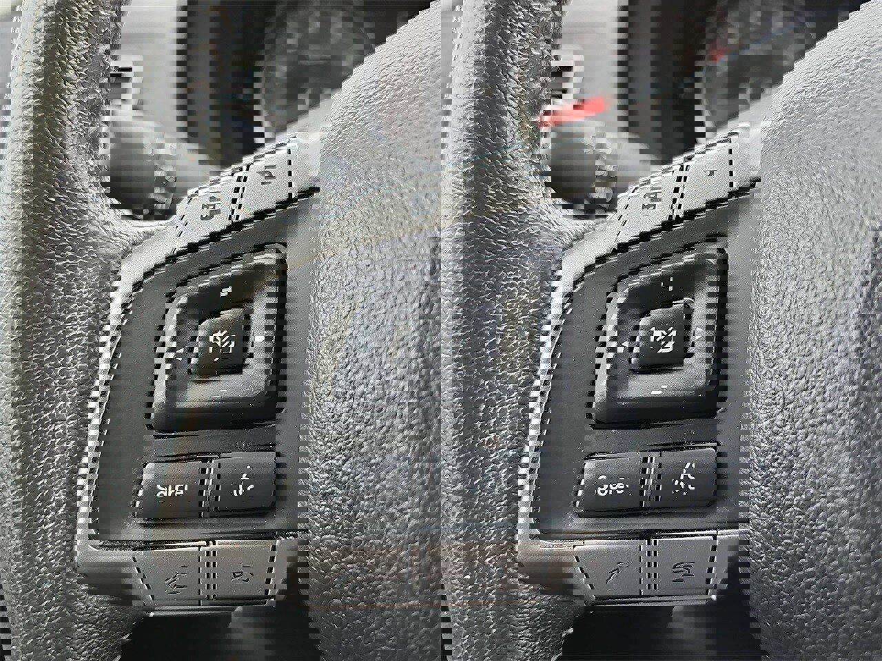 Used 2016 Subaru Forester 2.5i Limited image 17