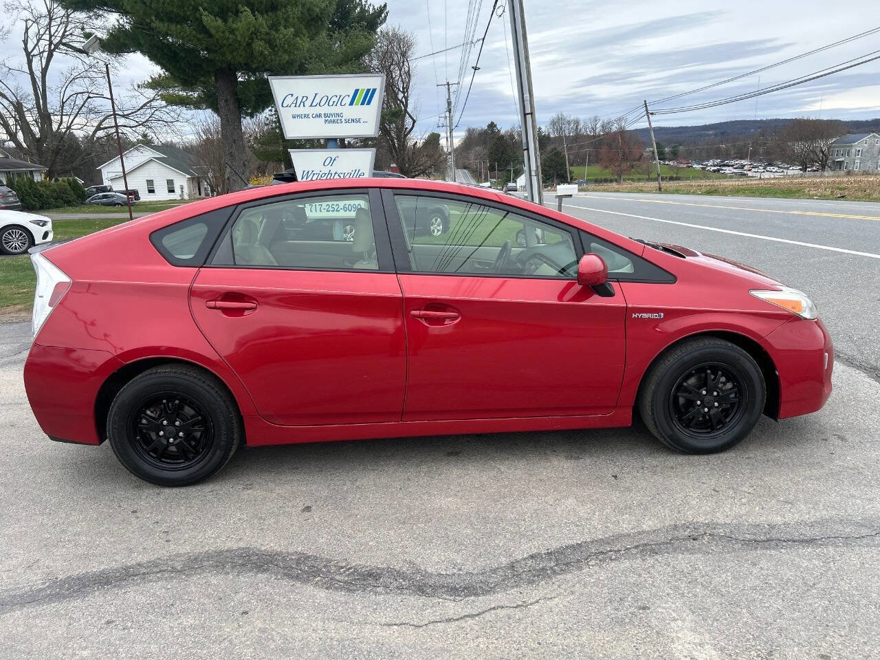 Used 2012 Toyota Prius Three FWD image 6