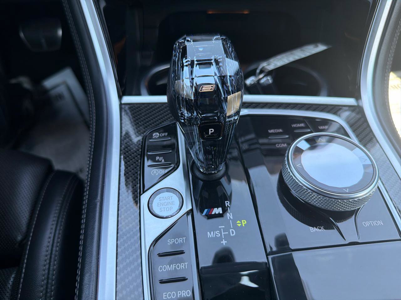 Used 2020 BMW M850i xDrive Coupe w/ M Carbon Exterior Package image 19