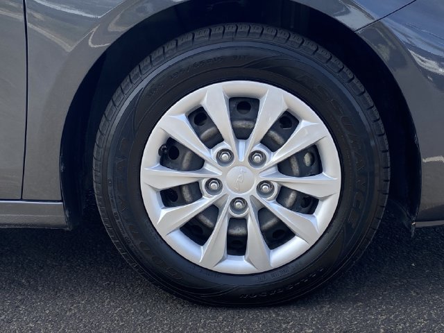 Used 2022 Kia Forte Sedan FWD image 8