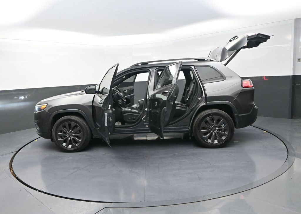 Used 2021 Jeep Cherokee Latitude Lux 80th Anniv w/ Quick Order Package 26U 80TH image 36