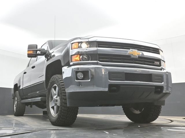 Used 2016 Chevrolet Silverado 2500 LT w/ LT Convenience Package AWD/4WD image 28
