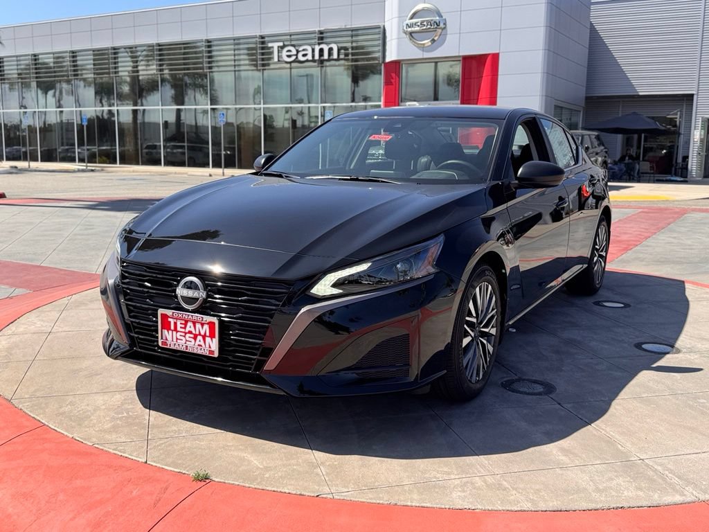 New 2026 Nissan Altima 2.5 SV FWD image 4
