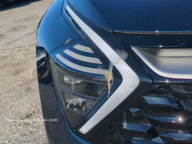 Used 2025 Kia Sportage EX image 11
