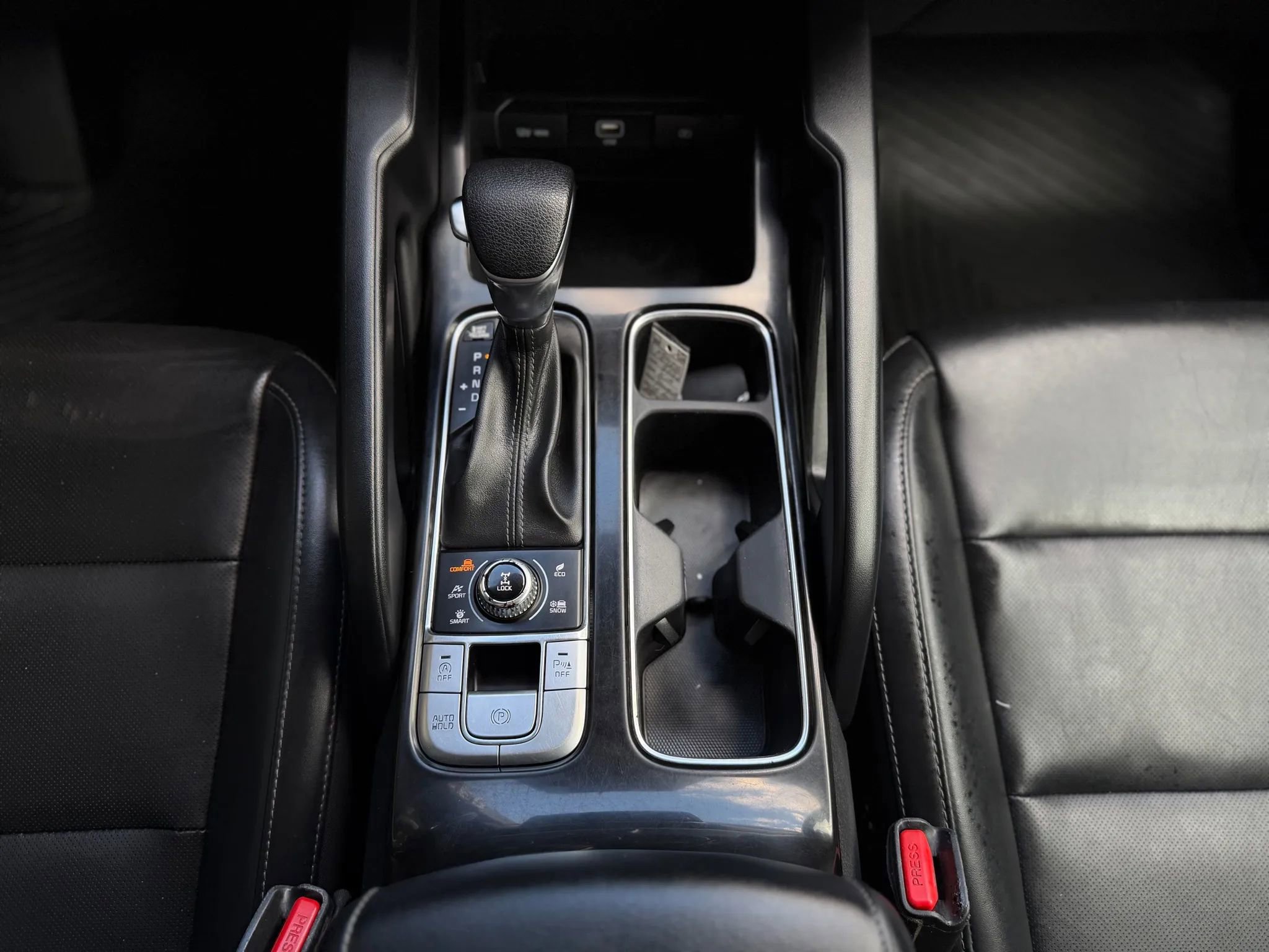 Used 2020 Kia Telluride LX image 20