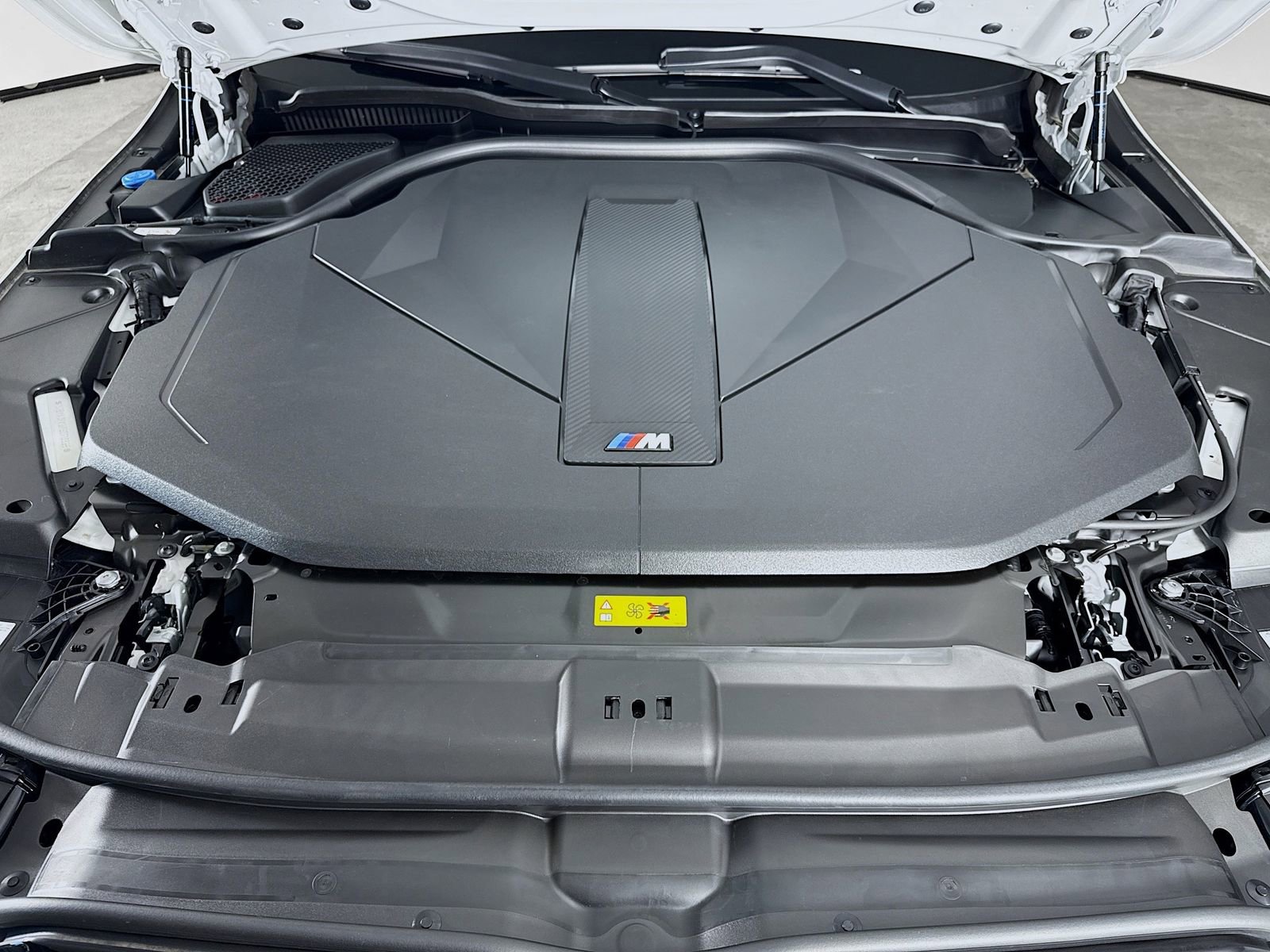 Certified 2025 BMW i5 M60 image 31