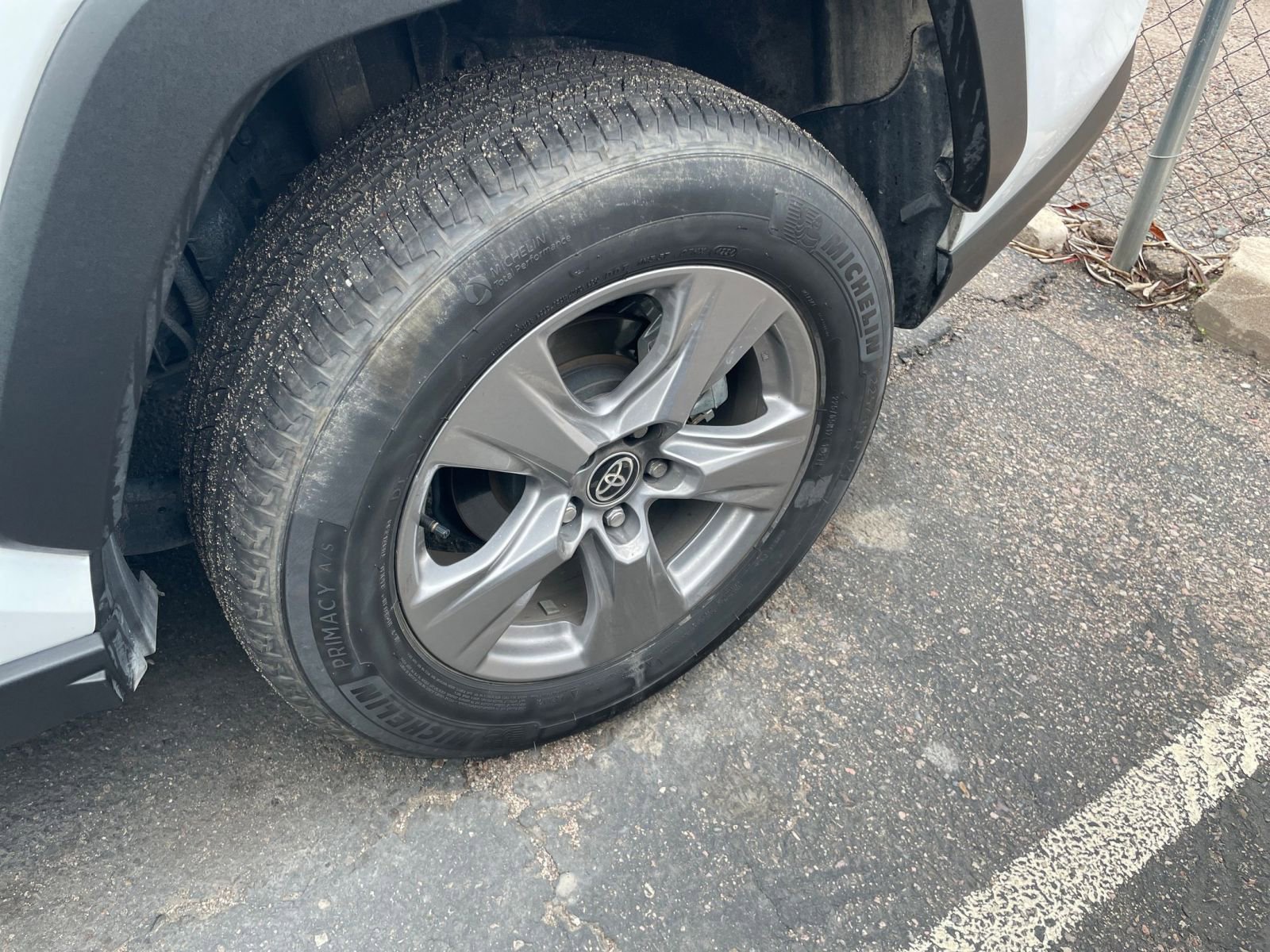 Used 2025 Toyota RAV4 LE image 29