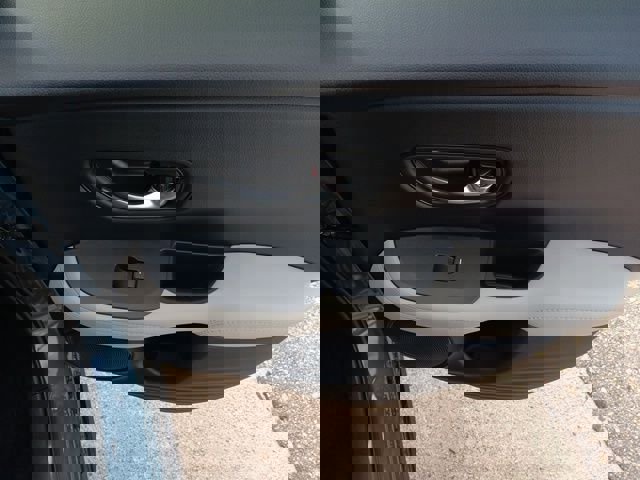 New 2026 Honda HR-V LX image 27