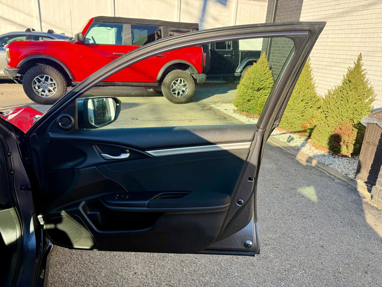 Used 2016 Honda Civic EX-T image 23