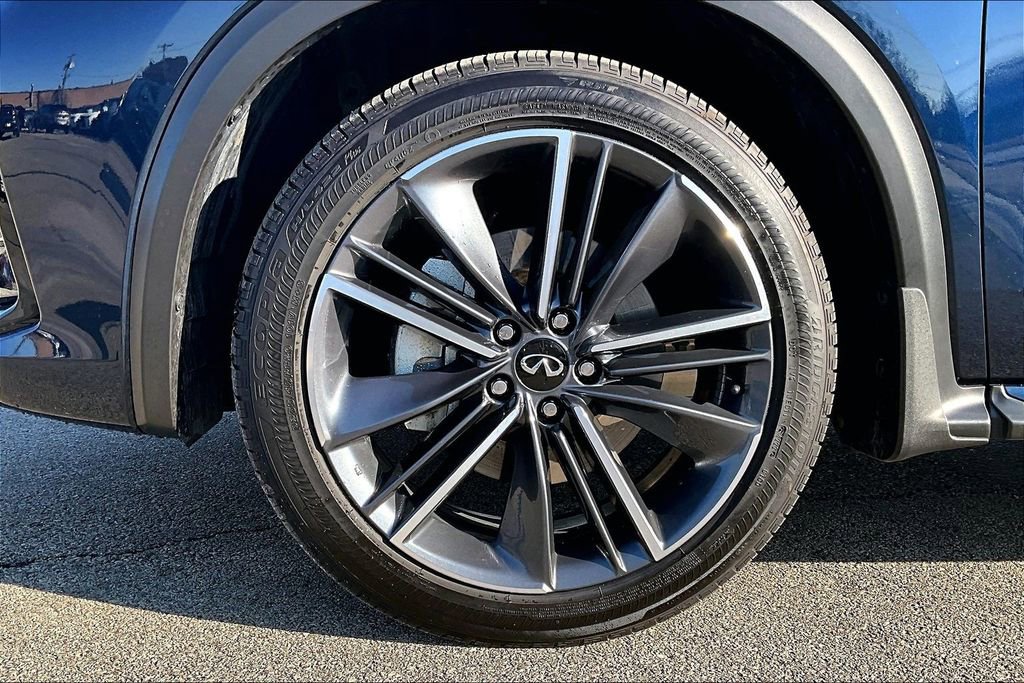 Certified 2023 INFINITI QX50 Sport w/ Cargo Package image 10