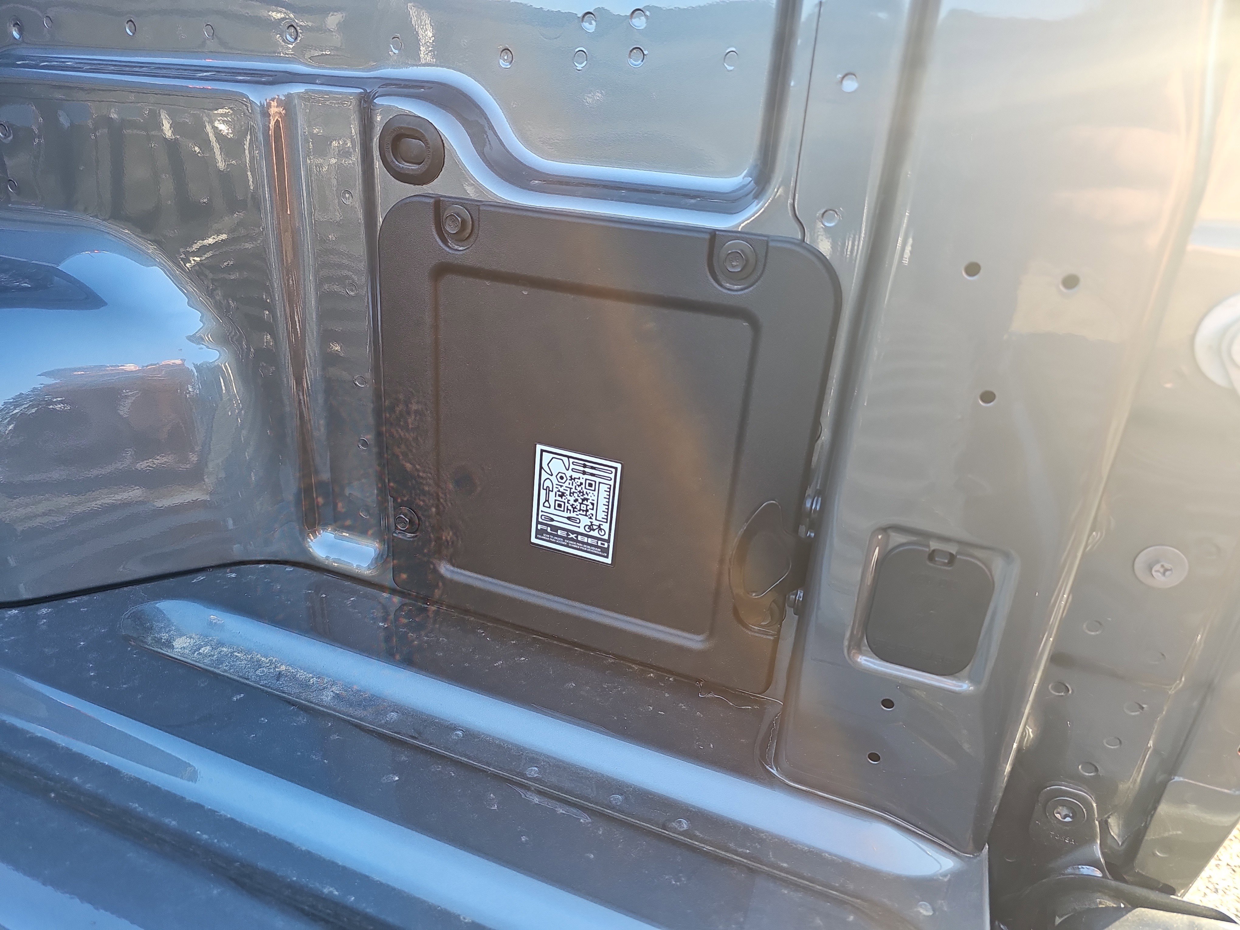 Used 2025 Ford Maverick XL w/ Equipment Group 102A image 11