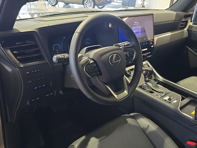 New 2025 Lexus GX 550 image 15