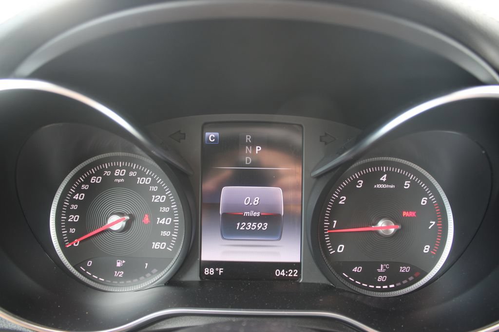Used 2017 Mercedes-Benz GLC 300 image 33