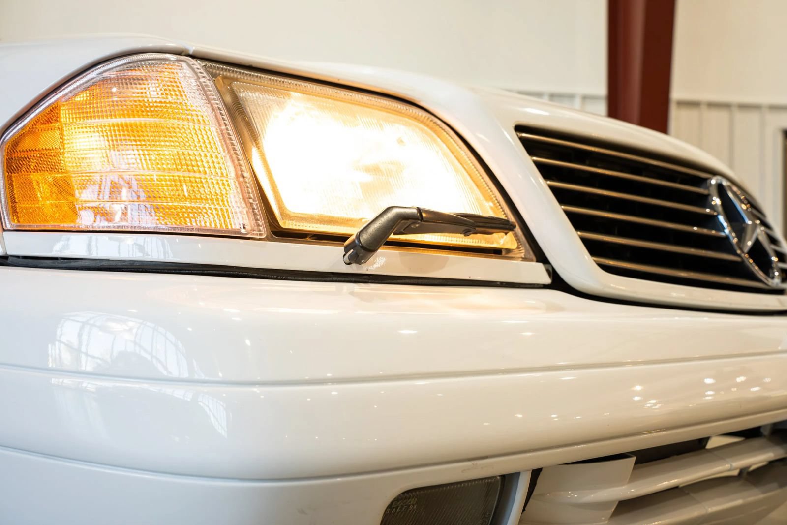 Used 1999 Mercedes-Benz SL 500 image 7