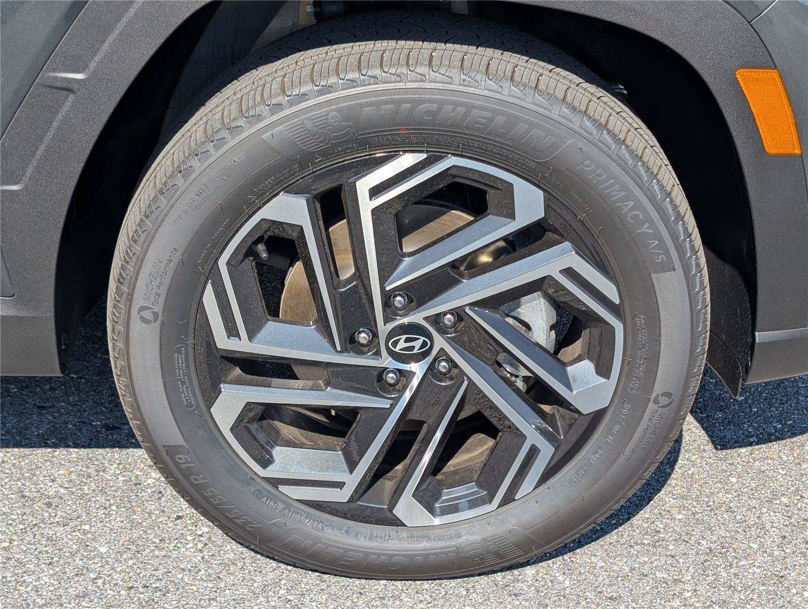 New 2026 Hyundai Tucson Limited AWD/4WD image 8