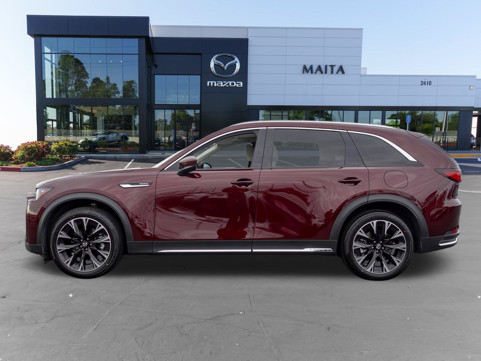 Certified 2024 MAZDA CX-90 Plug-In Hybrid w/ Premium Plus AWD/4WD image 9