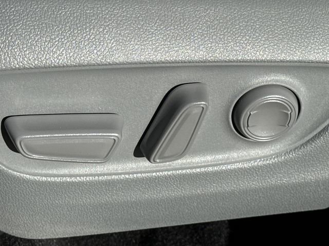 New 2026 Toyota Highlander Limited image 26